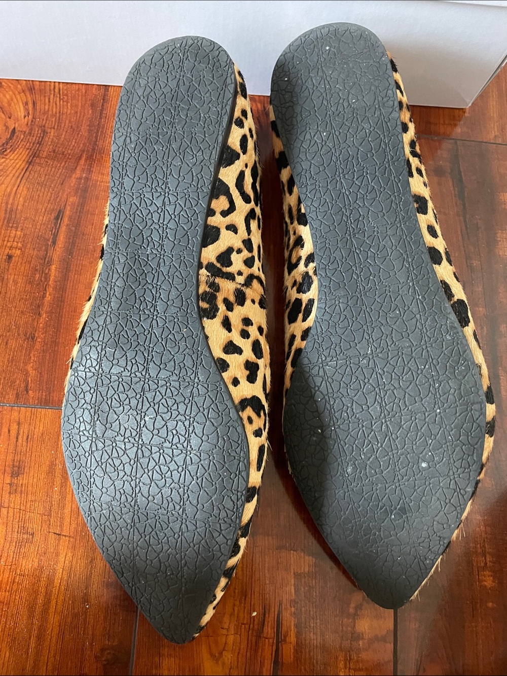 Steve Madden Featherl Leopard Print Slip On Loafers - Picture 7 of 7